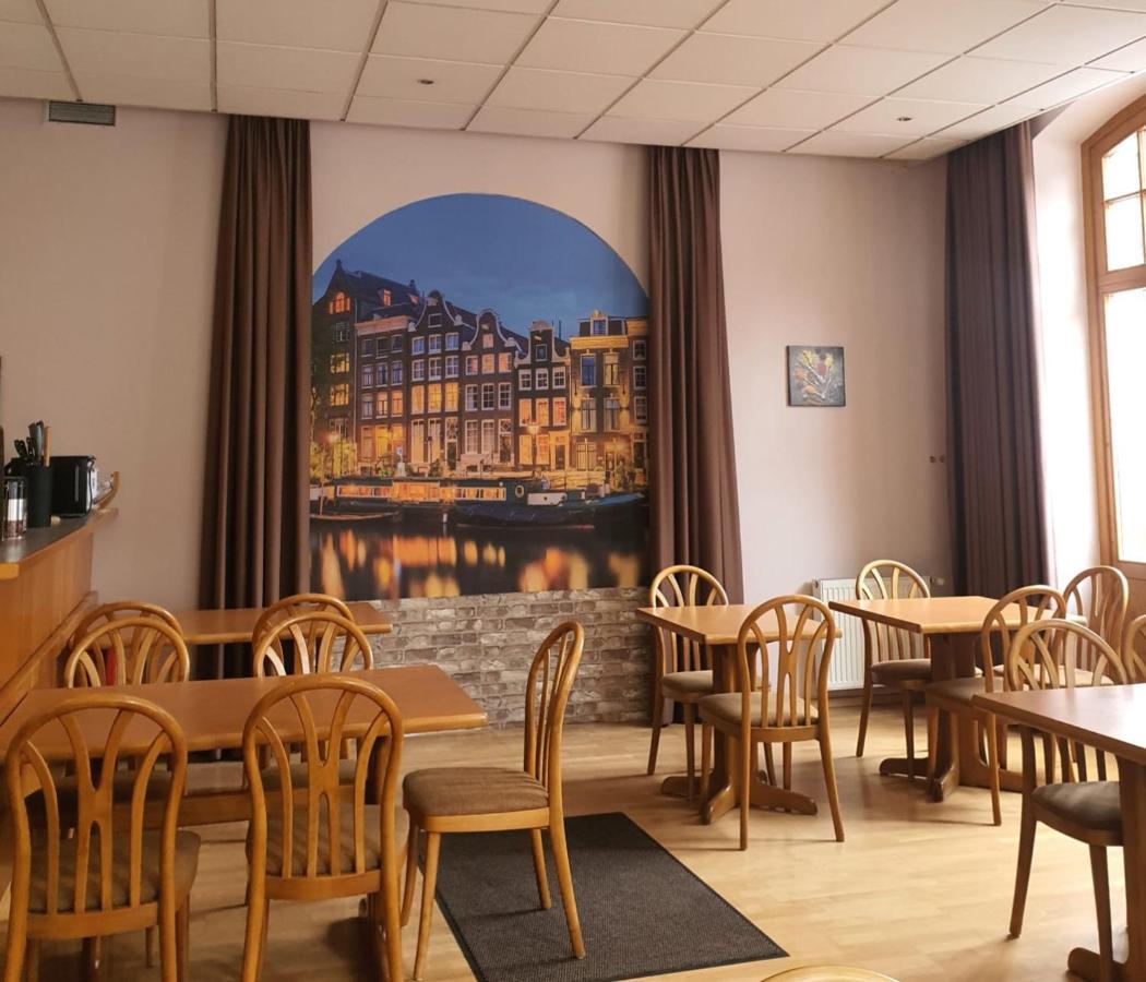 Gasthaus Pension Doerenkrug - Restaurant Augustdorf Buitenkant foto