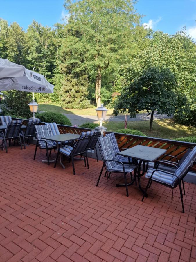 Gasthaus Pension Doerenkrug - Restaurant Augustdorf Buitenkant foto